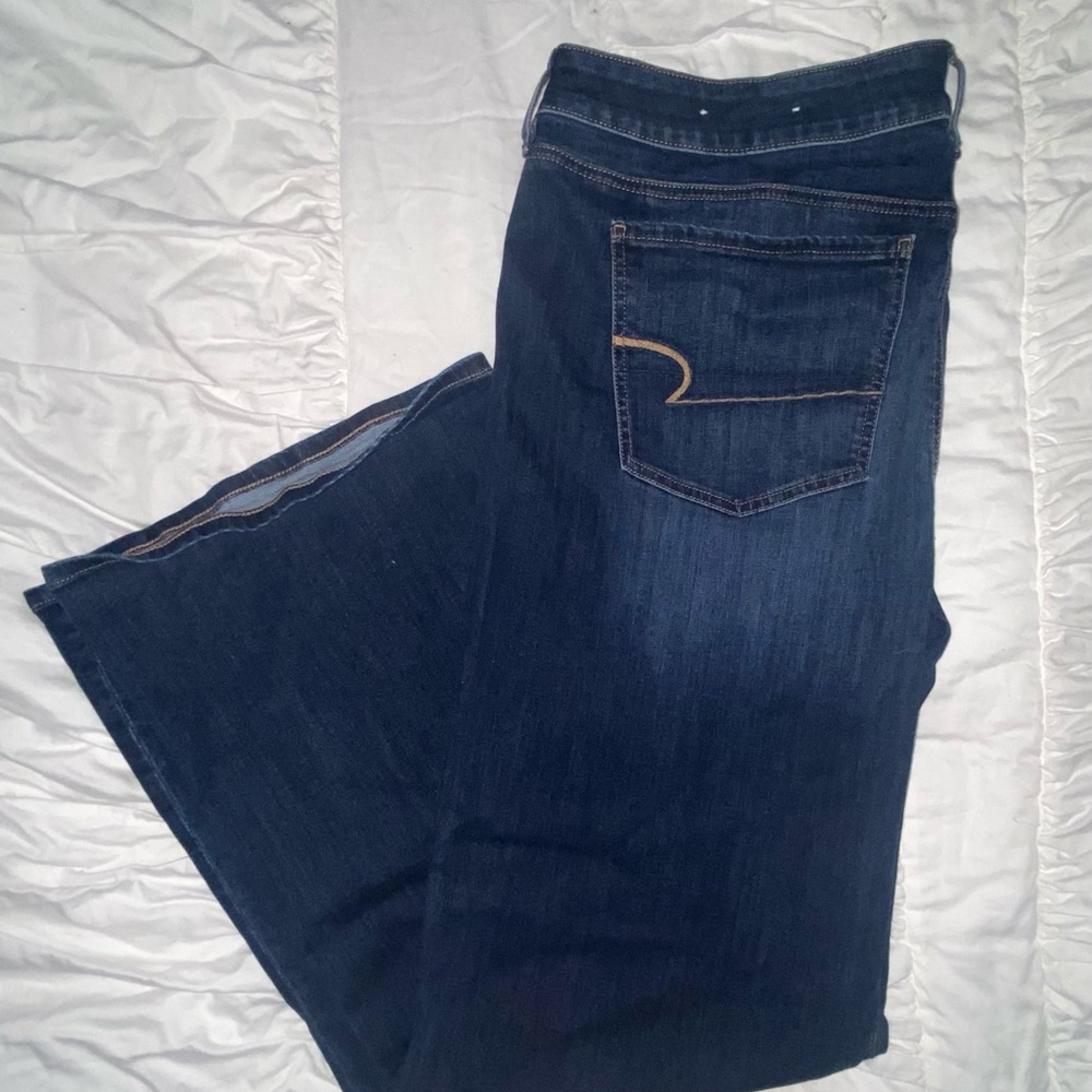 AE Favorite boyfriend jeans